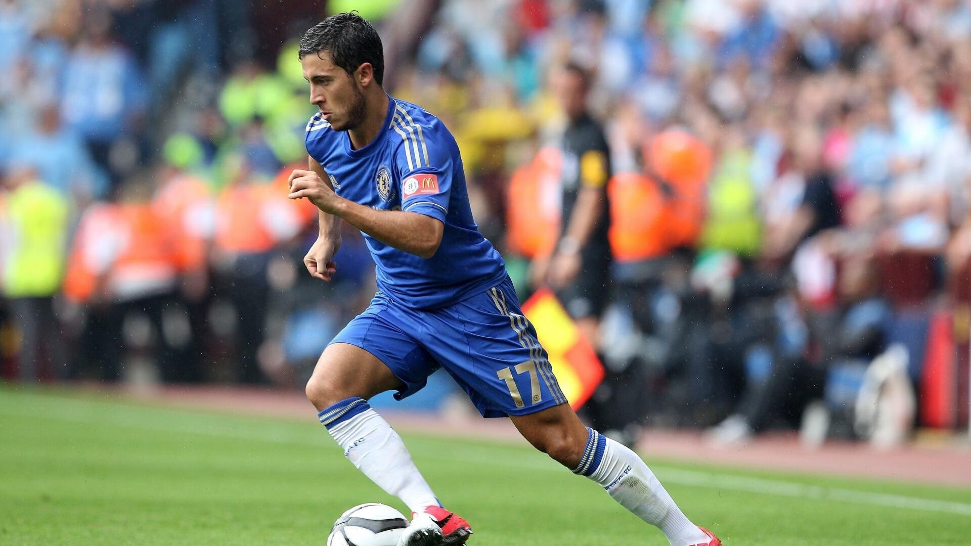 CBA球员用实力征服球迷，cba球员的偶像