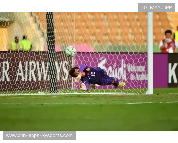 国足门将扑救训练创新方法实施，业余门将扑救视频